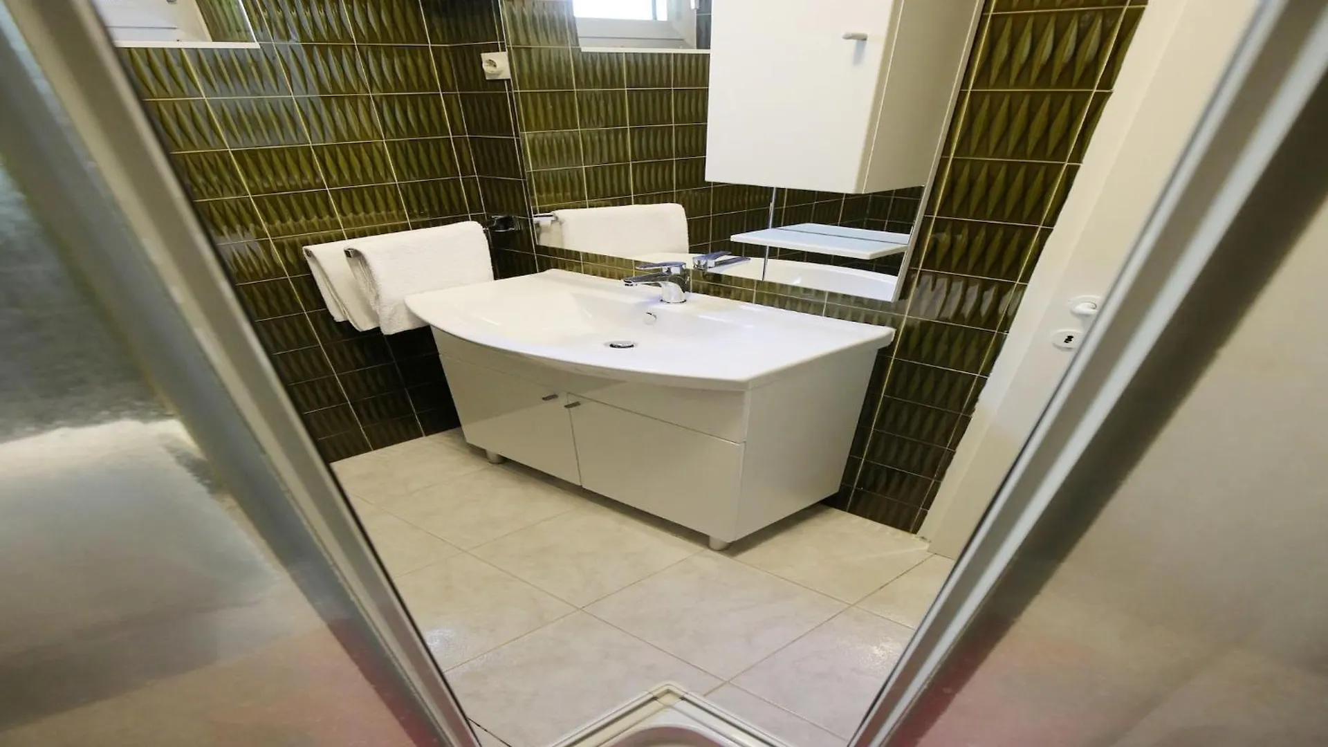 Scenic Holiday Home In Bibinje Near Sea