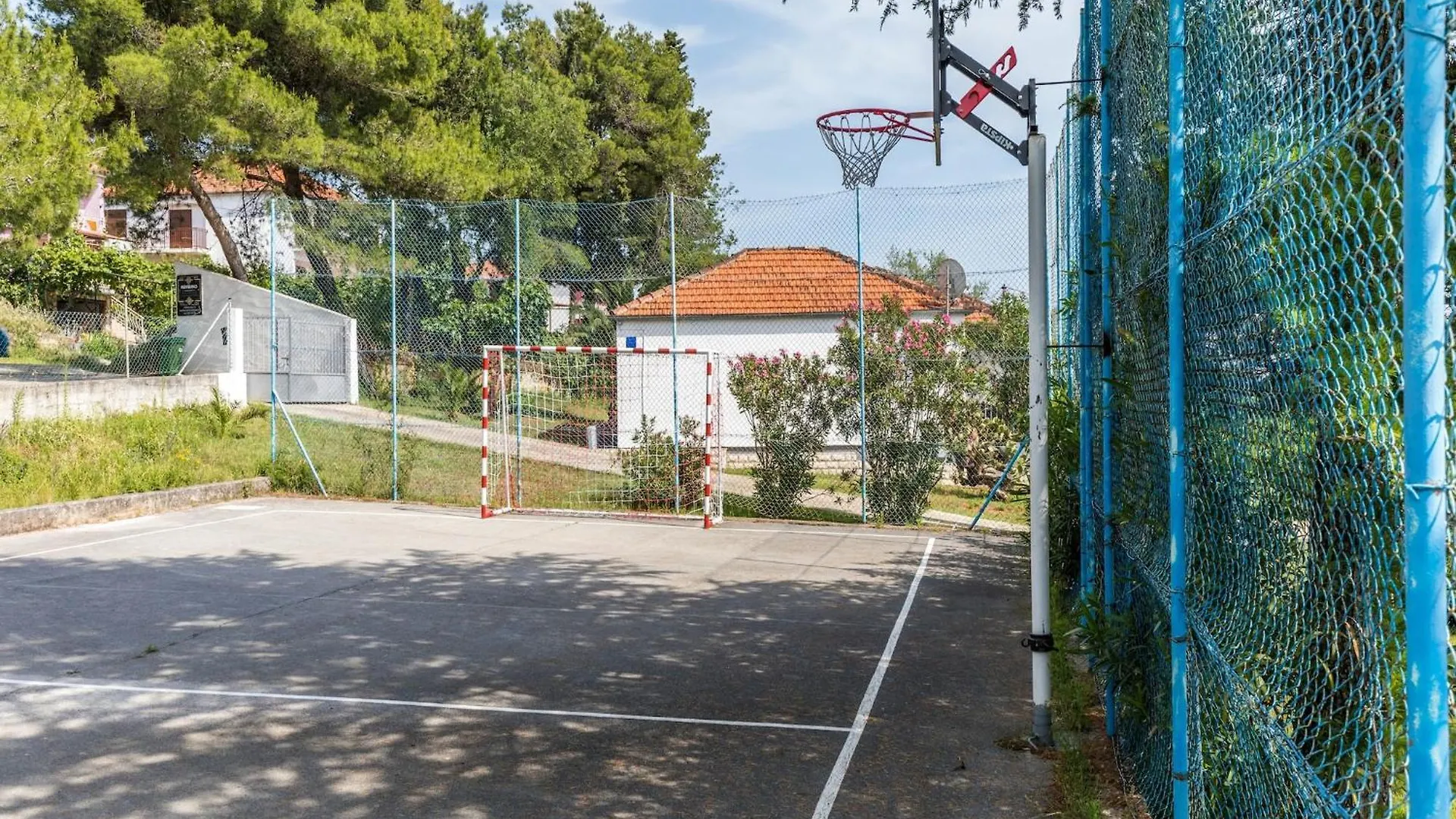 Scenic Holiday Home In Bibinje Near Sea 0*,