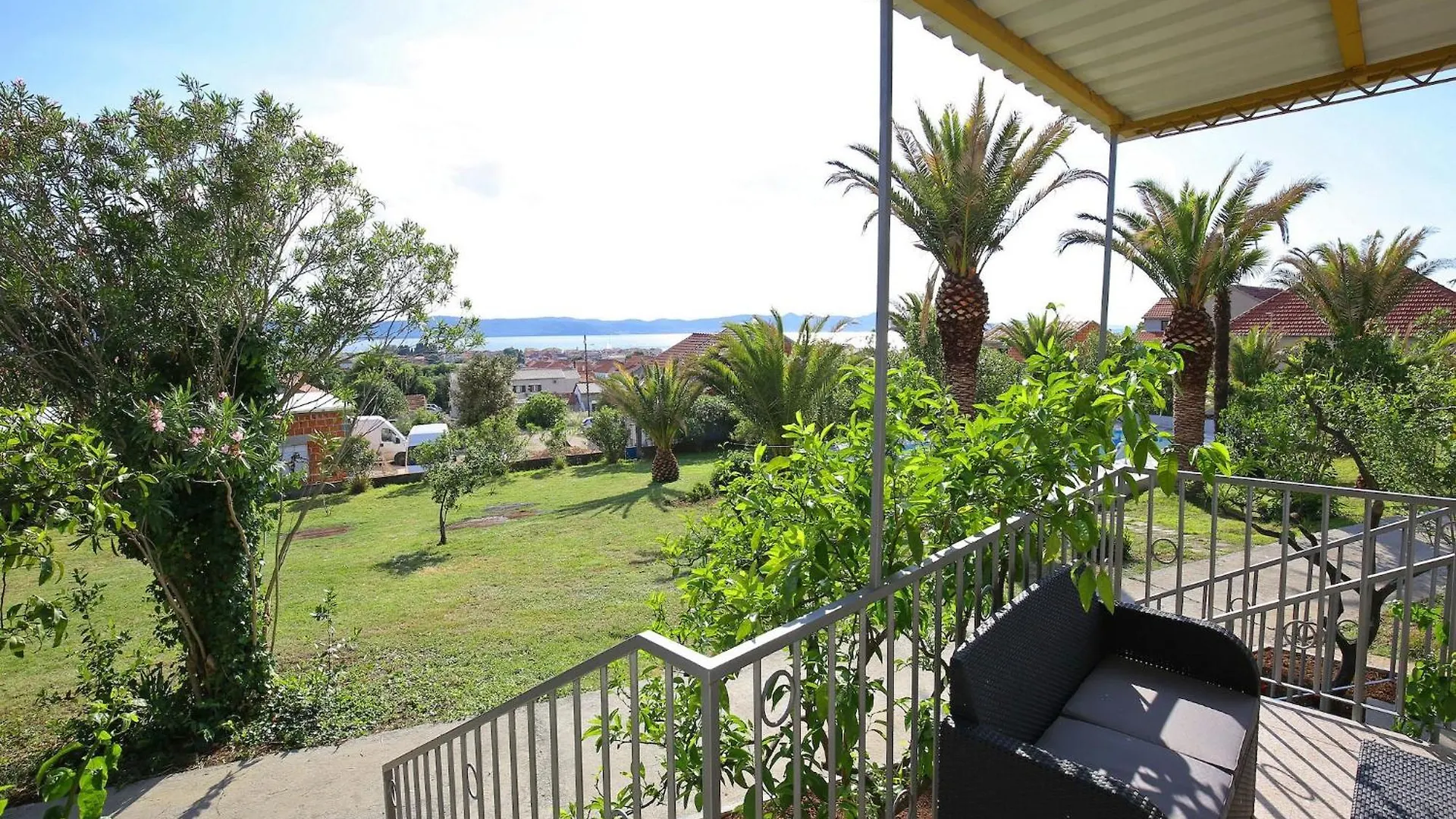 Scenic Holiday Home In Bibinje Near Sea 0*,